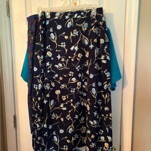 Floral Black Skirt‎